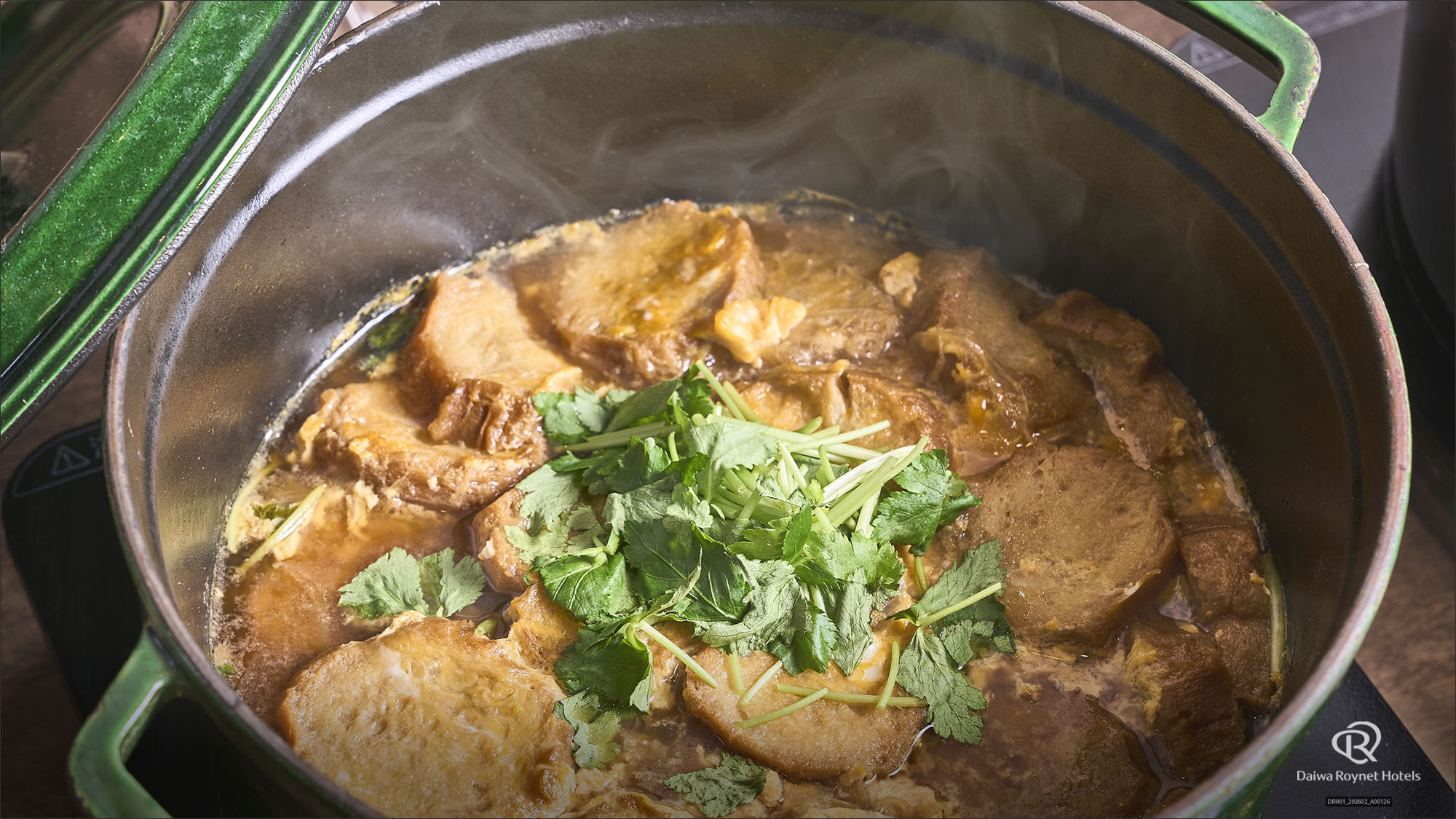 朝食メニュー「油麩の卵とじ」