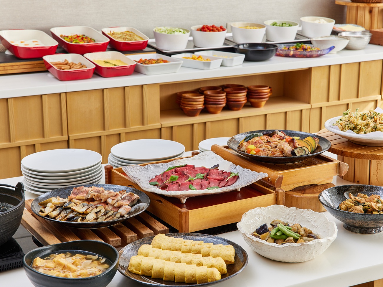 お好みや気分に合わせて自由にカスタマイズできる朝食ビュッフェをご用意