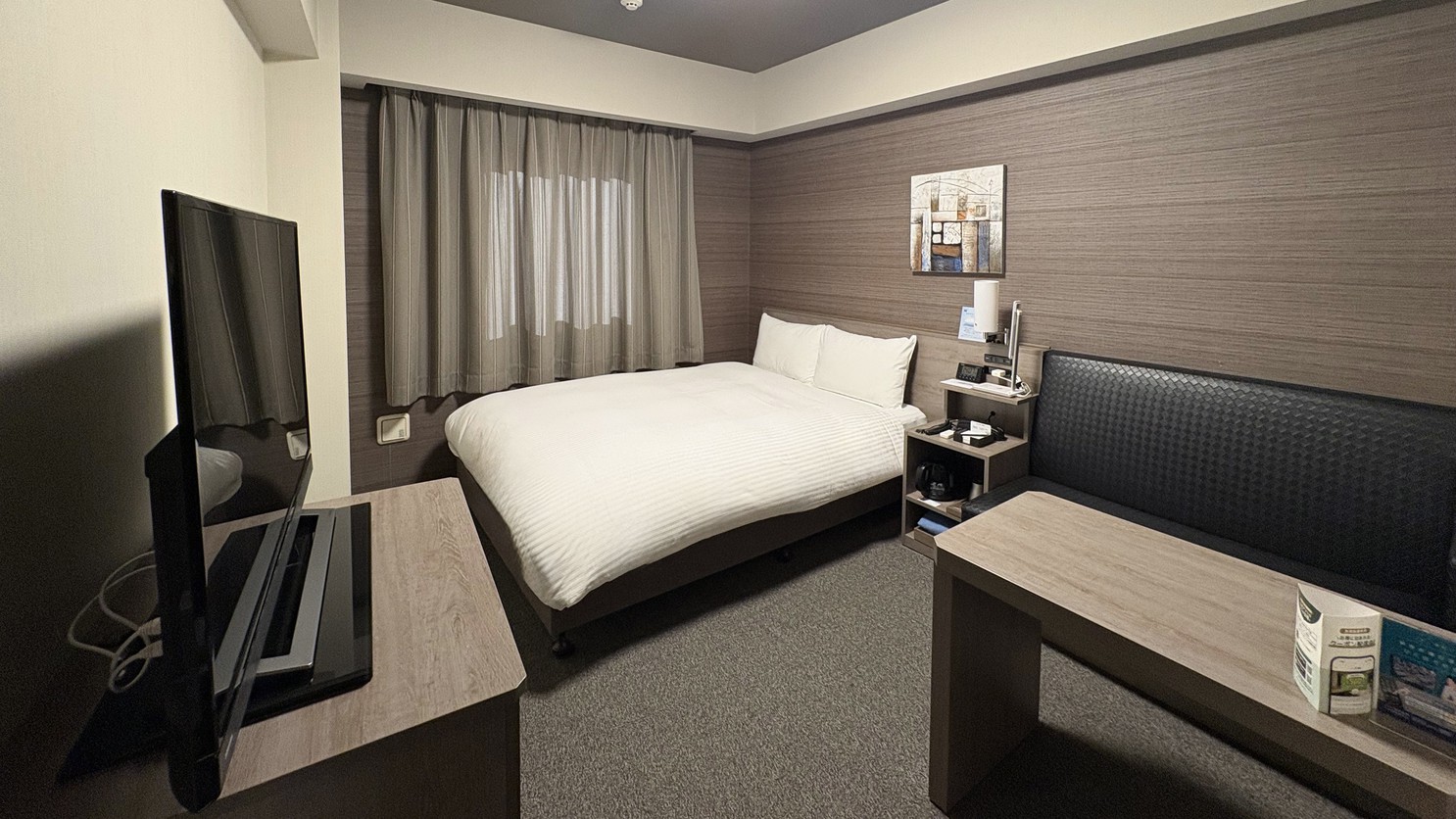 コンフォートセミダブルルーム