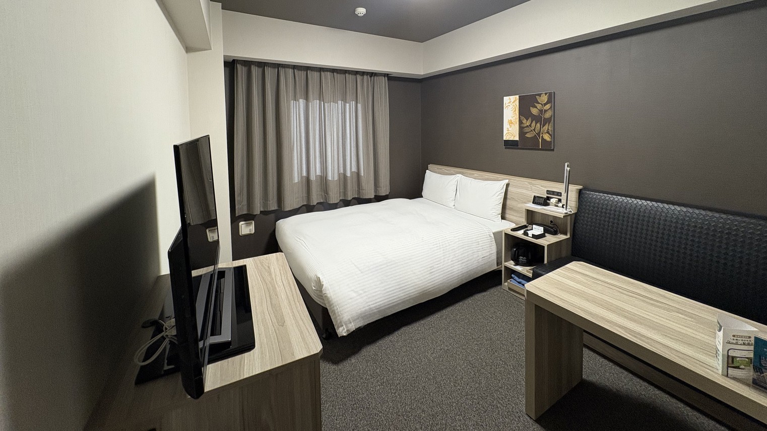 スタンダードセミダブルルーム