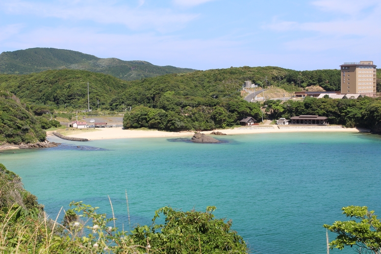 三宇田浜海水浴場など、北部地域観光に便利な立地です