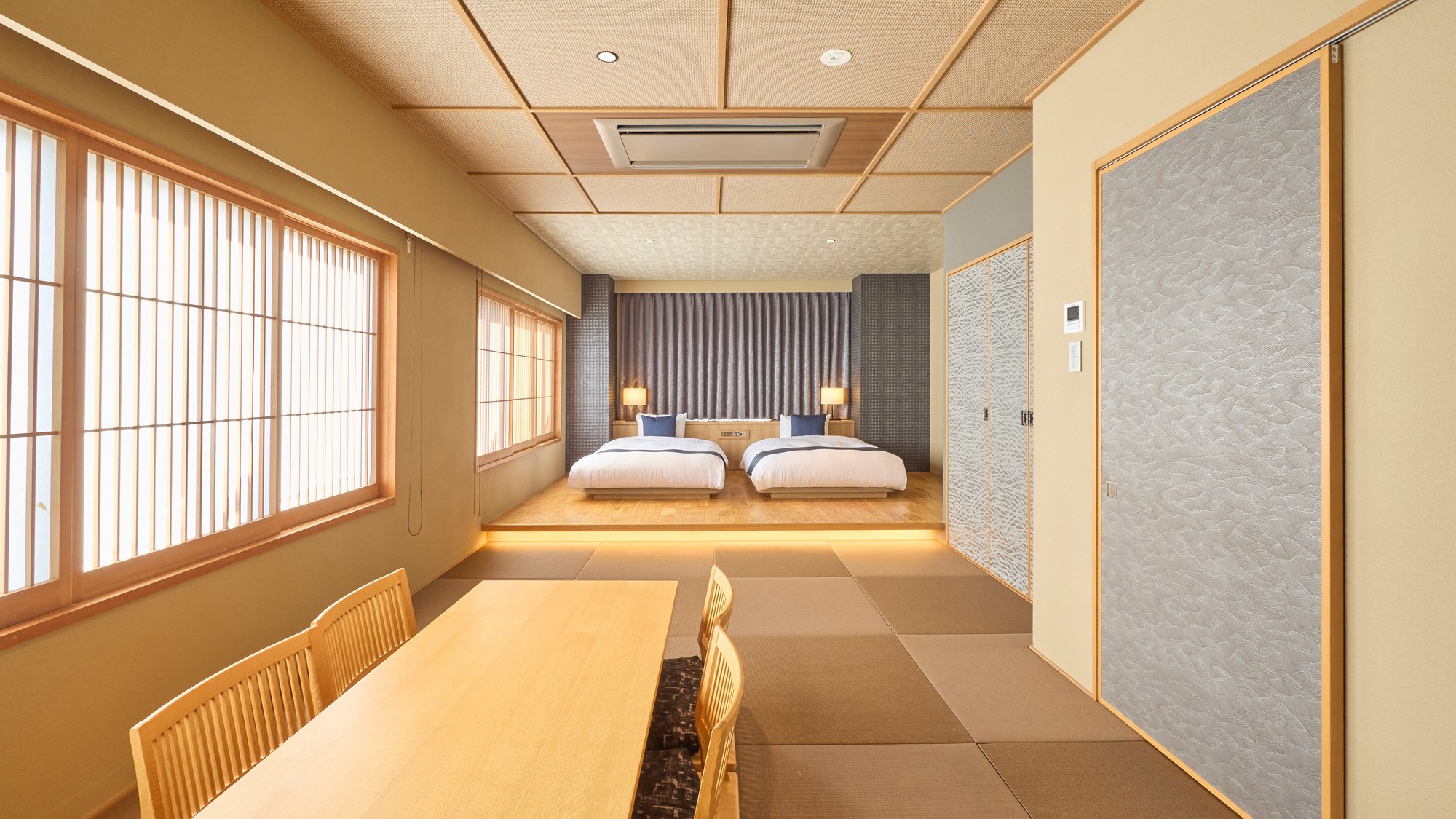 ・【ゆったり広々和洋室】浴室テレビ付き 温かみのある間接照明で安らぐお部屋です