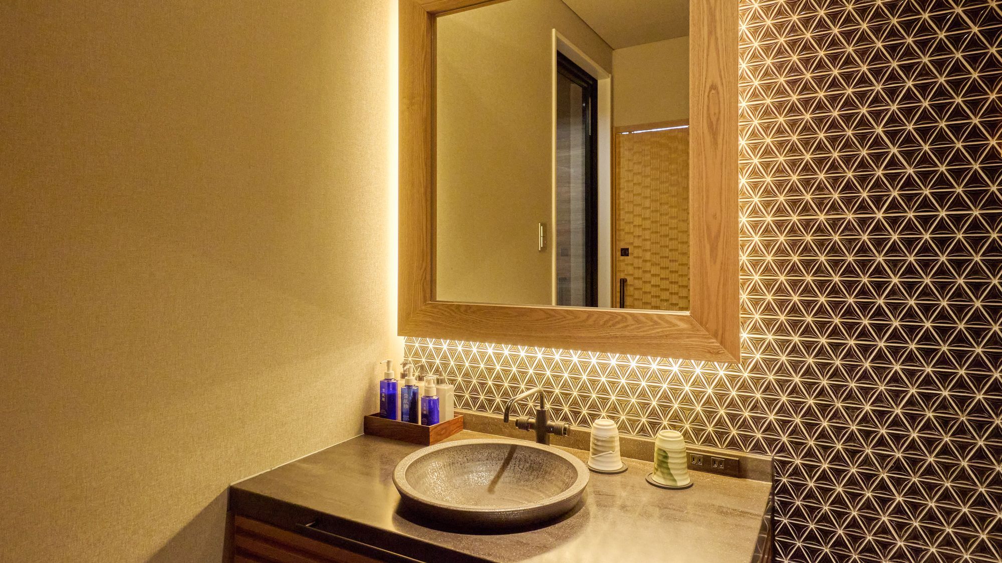 ・【ツインルーム 露天風呂付】客室 洗面所