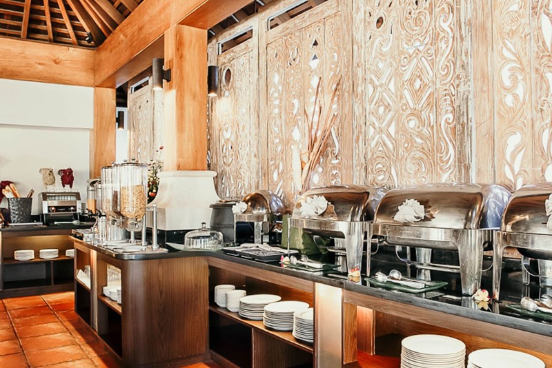 ビュッフェの朝食　一例