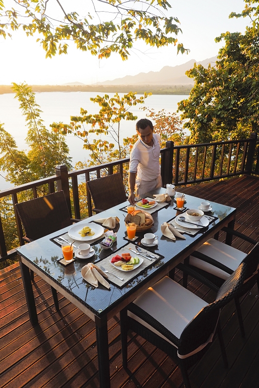 ムンジャンガン　レジデンス