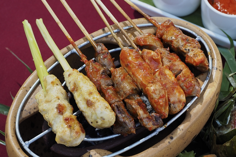 レストラン：パンタイ　お食事（一例）