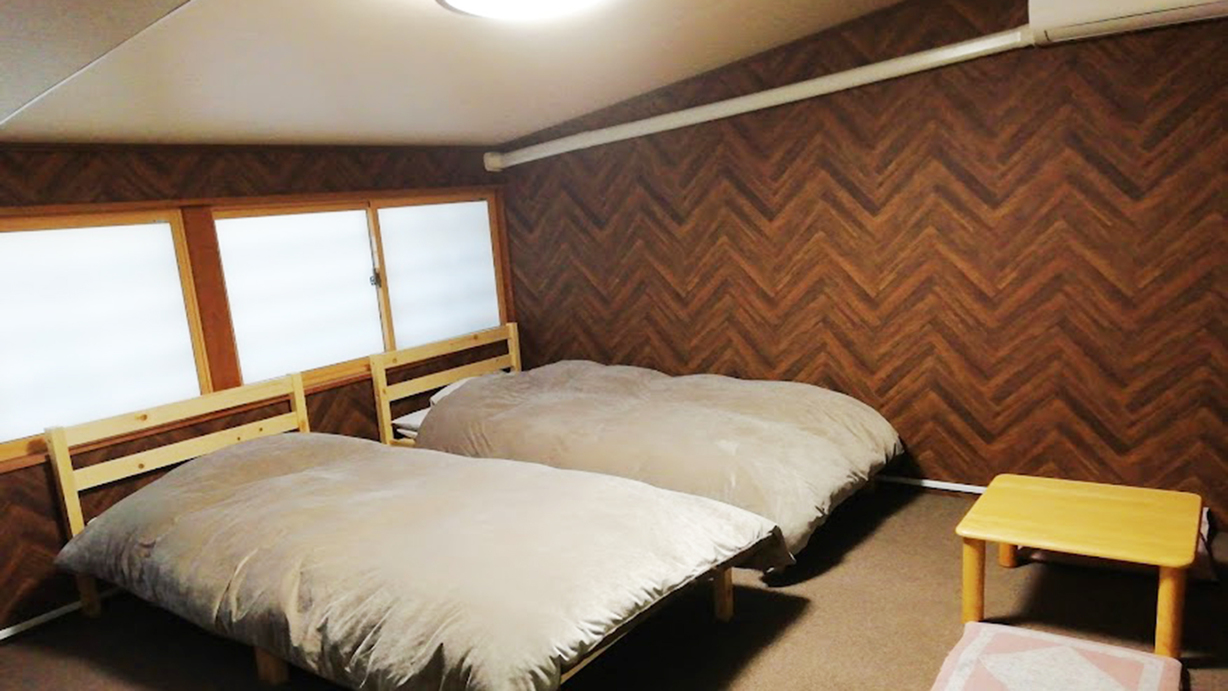 *洋室12畳（天狗原山）／シングルベッド2台の少し広めのツインルーム