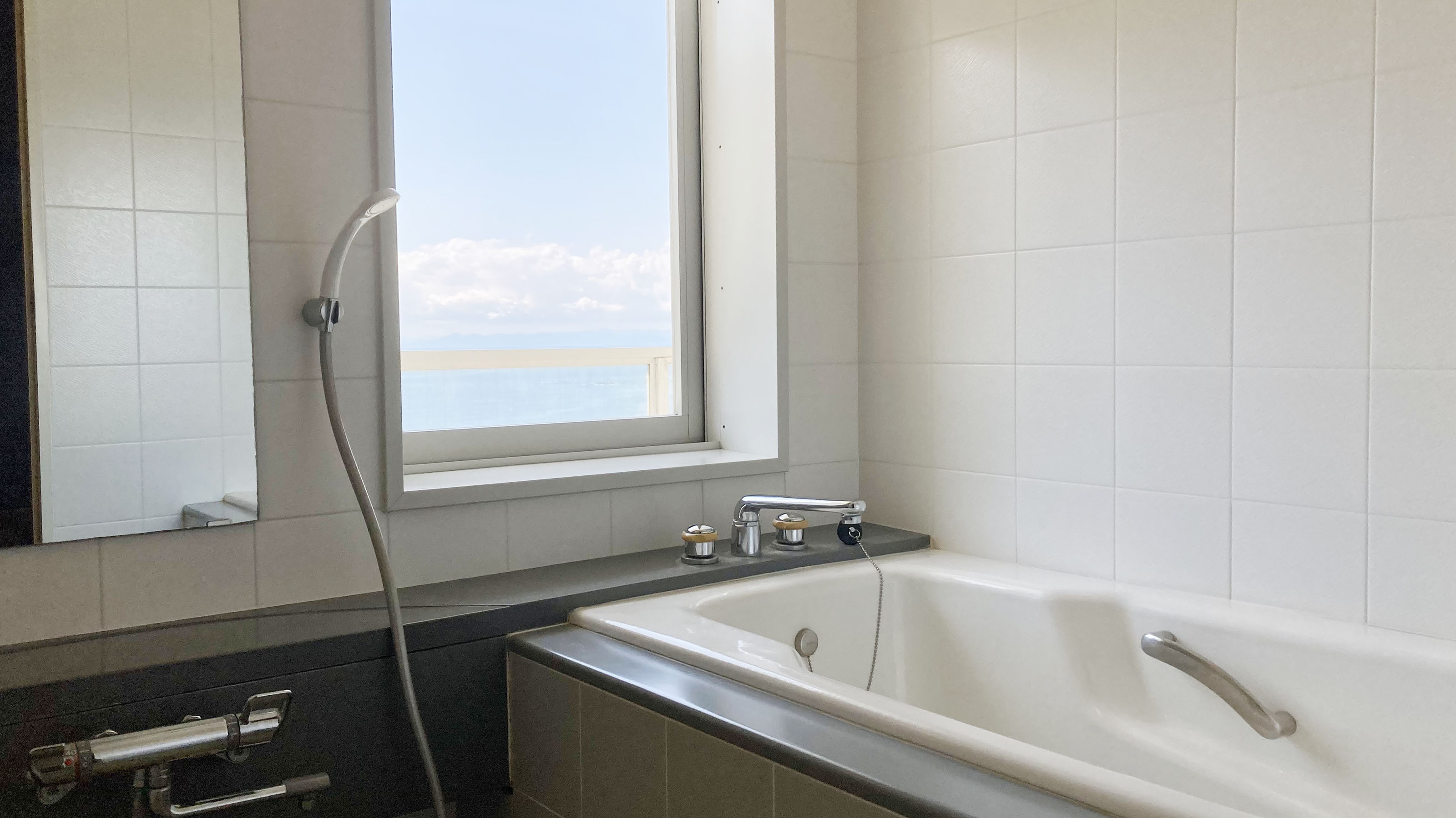 【特別室】和室二間(10畳＋6畳)一例