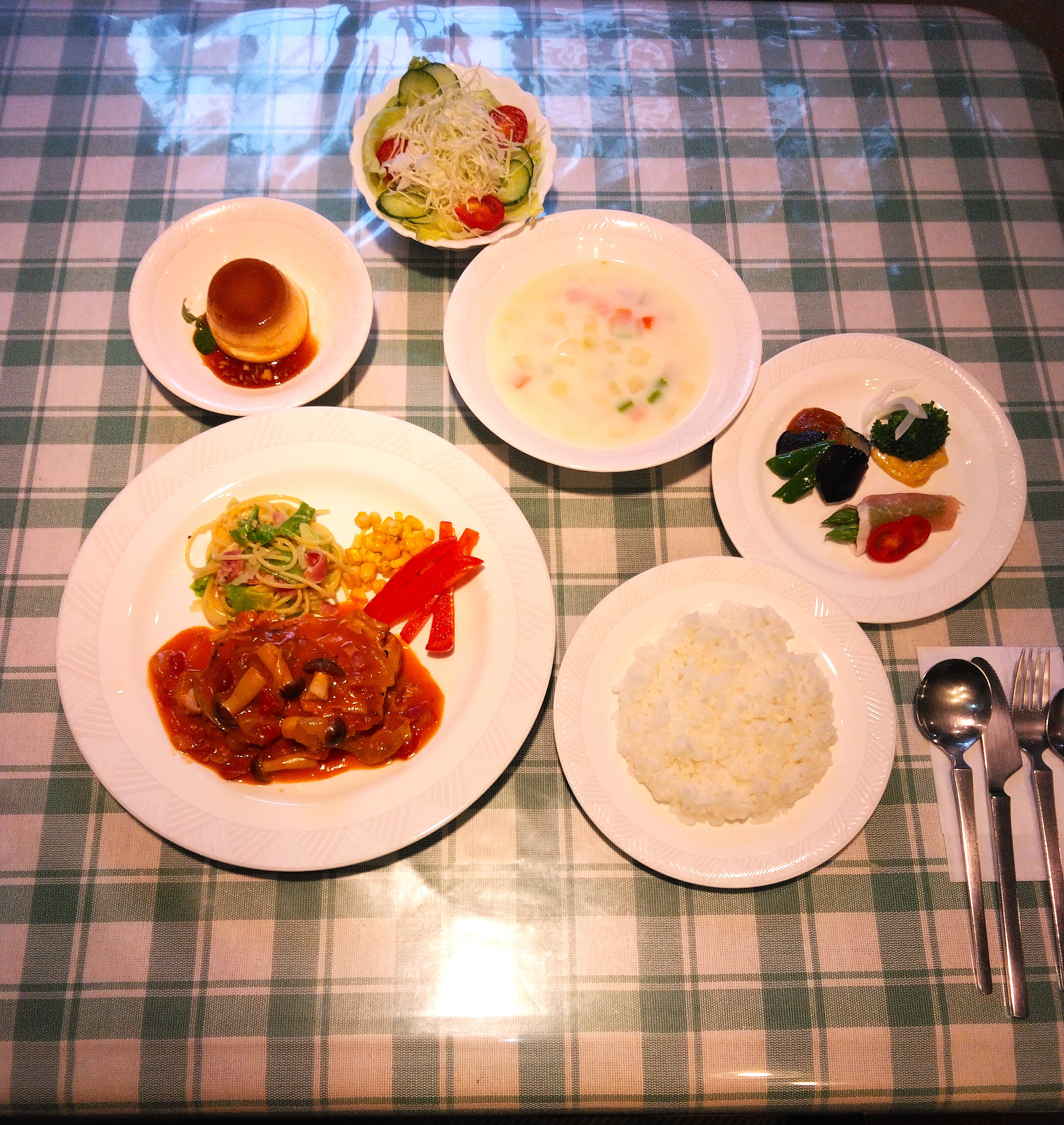 洋風コース料理の一例です