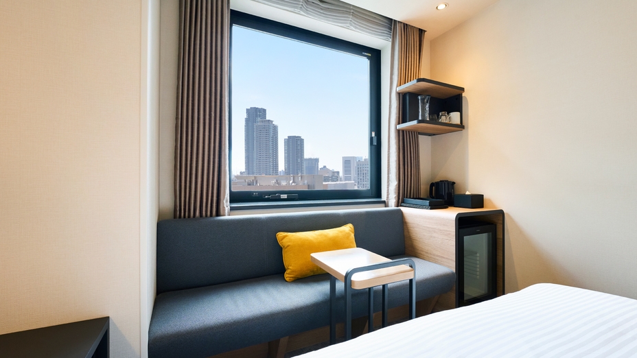 【シングルユース限定】ツインルームで快適ステイ！宿泊者無料ラウンジ・サウナ付き大浴場完備＜素泊まり＞