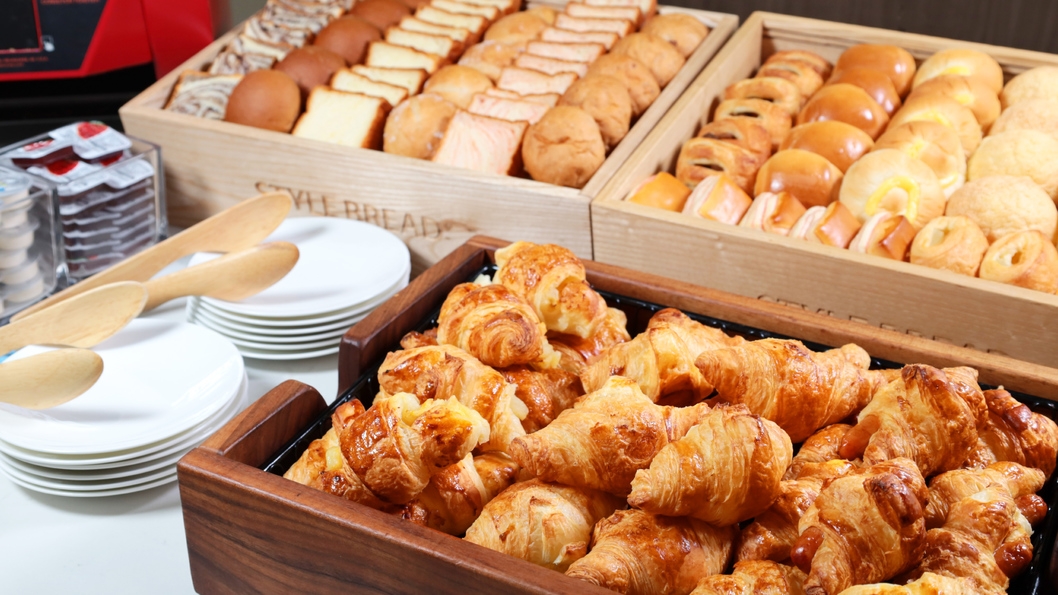 【シングルユース限定】ツインルームで快適ステイ！宿泊者無料ラウンジ・サウナ付き大浴場完備＜朝食付き＞