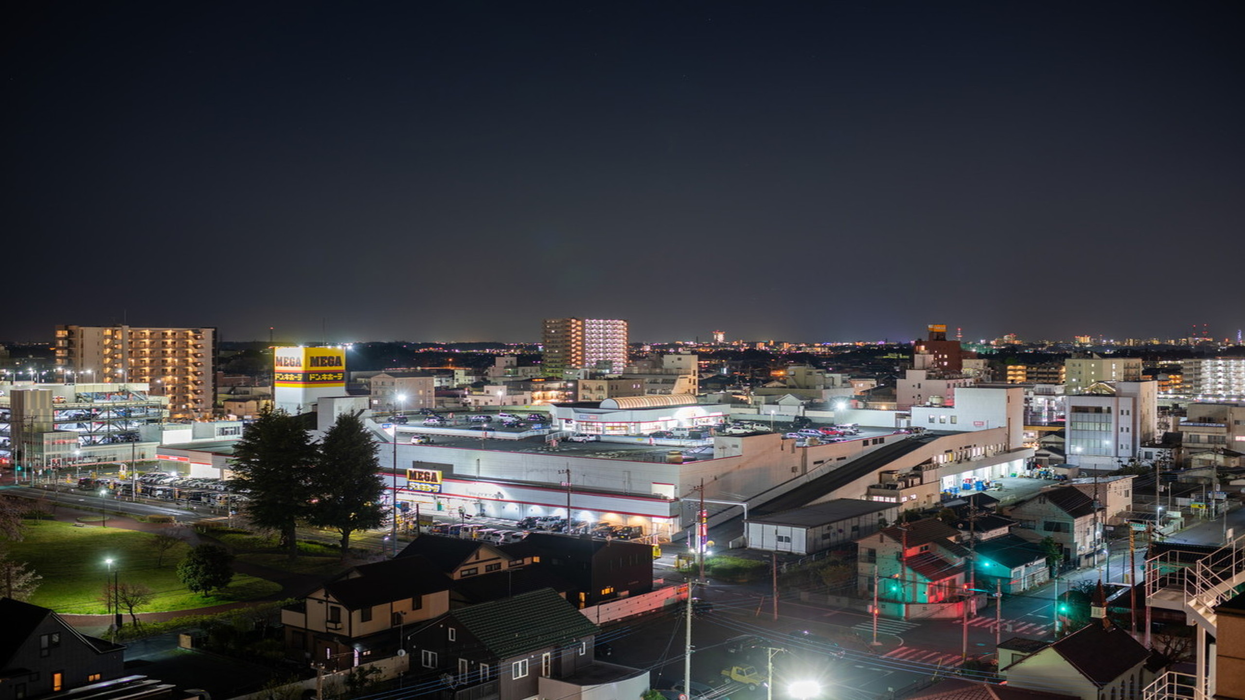 夜景（南西側）