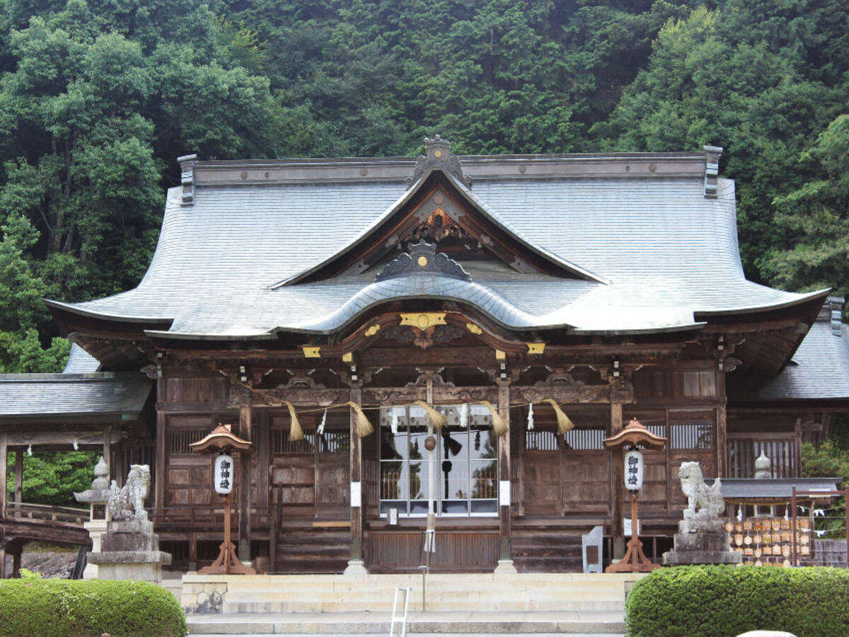 【本山神社】