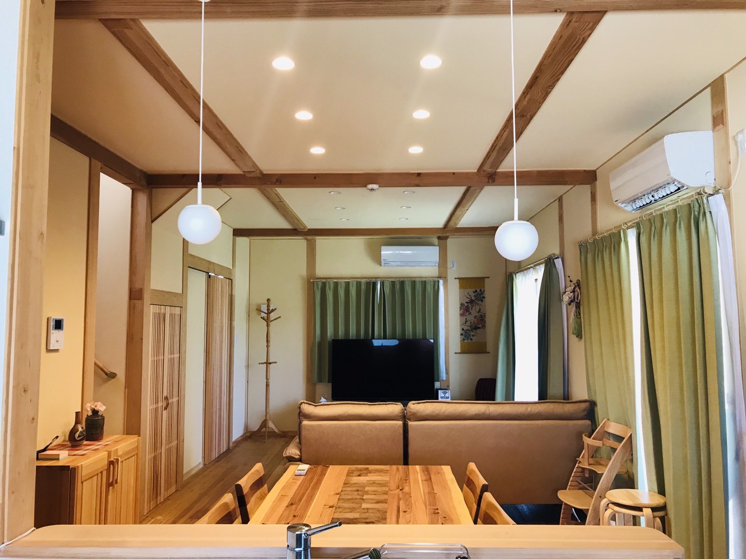 【BBQセット付】木の香りのする2階建て1棟貸し切り