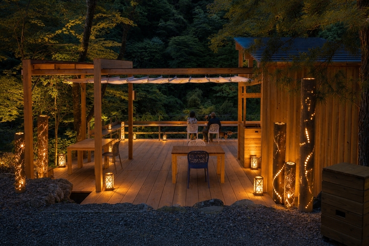 【冬限定】竹あかりが照らすせせらぎテラスと貸切温泉で過ごす贅沢
