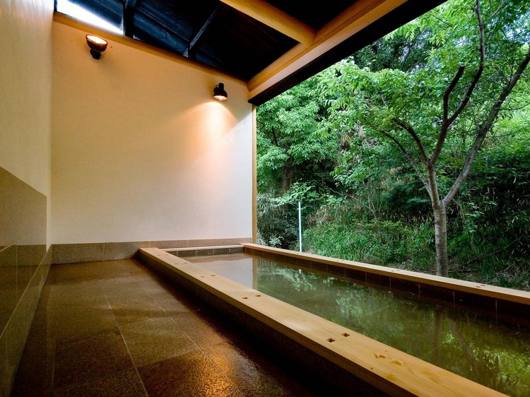 瀨戶內露天浴池