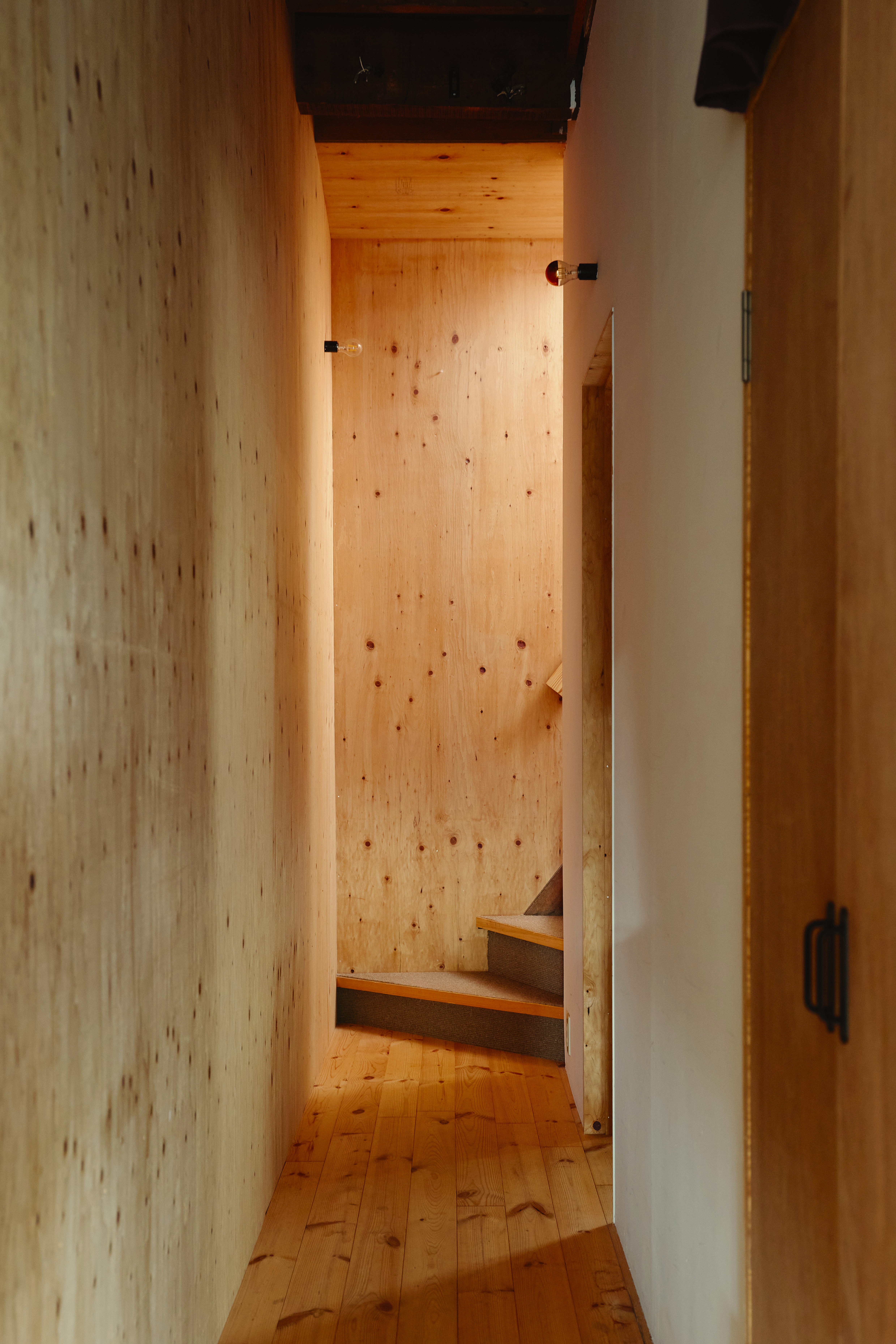 小部屋-kobeya- 廊下