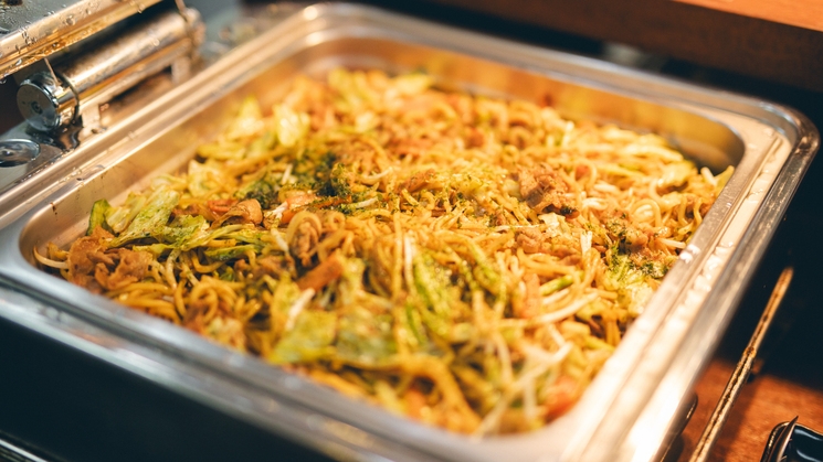 【2食付き】和洋中の豊富な種類のバイキングを心ゆくまでお楽しみください！2食付きプラン＜駐車場無料＞