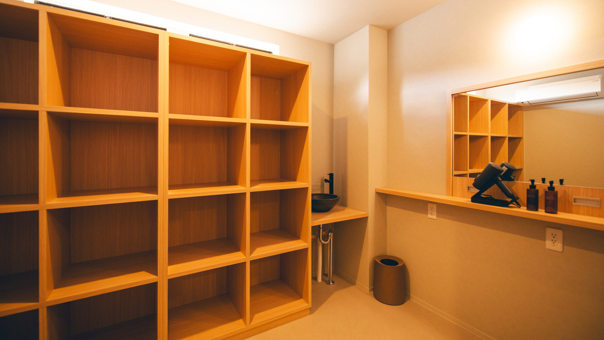 【2026年2月OPEN！】宇和サウナ／脱衣スペース