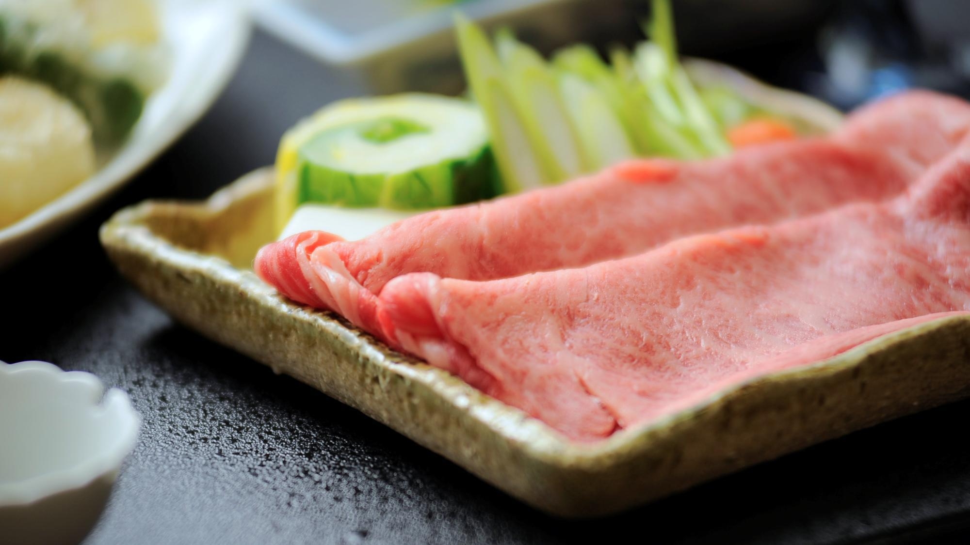 【夕食グレードＵＰ】幻の京都牛を贅沢にしゃぶしゃぶで食す♪『贅沢三昧極会席プラン』
