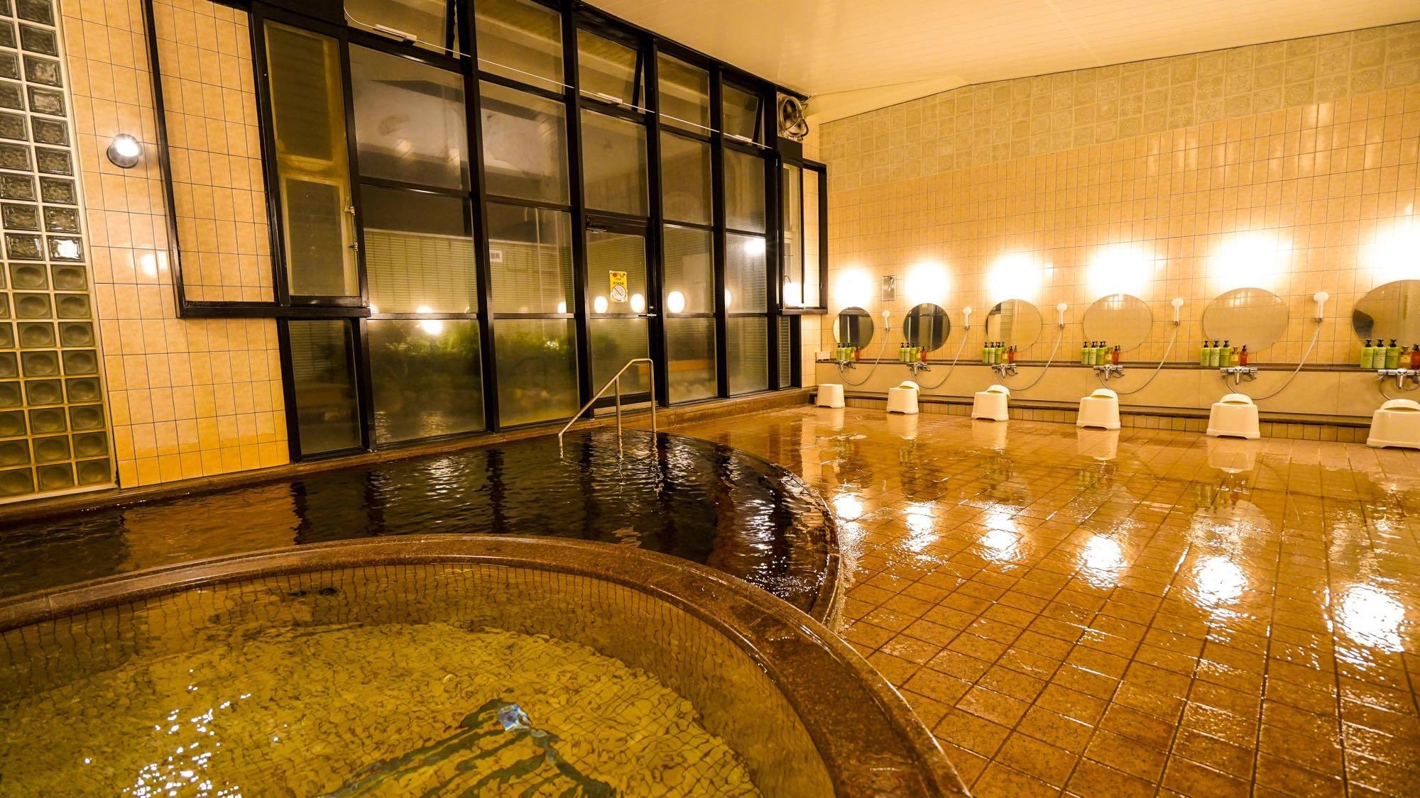 【2食付】甑島の食材を使った懐石料理＆焼きたてパンとミニ海鮮丼モーニング♪〔天然温泉完備〕