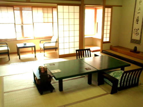 12 tatami room