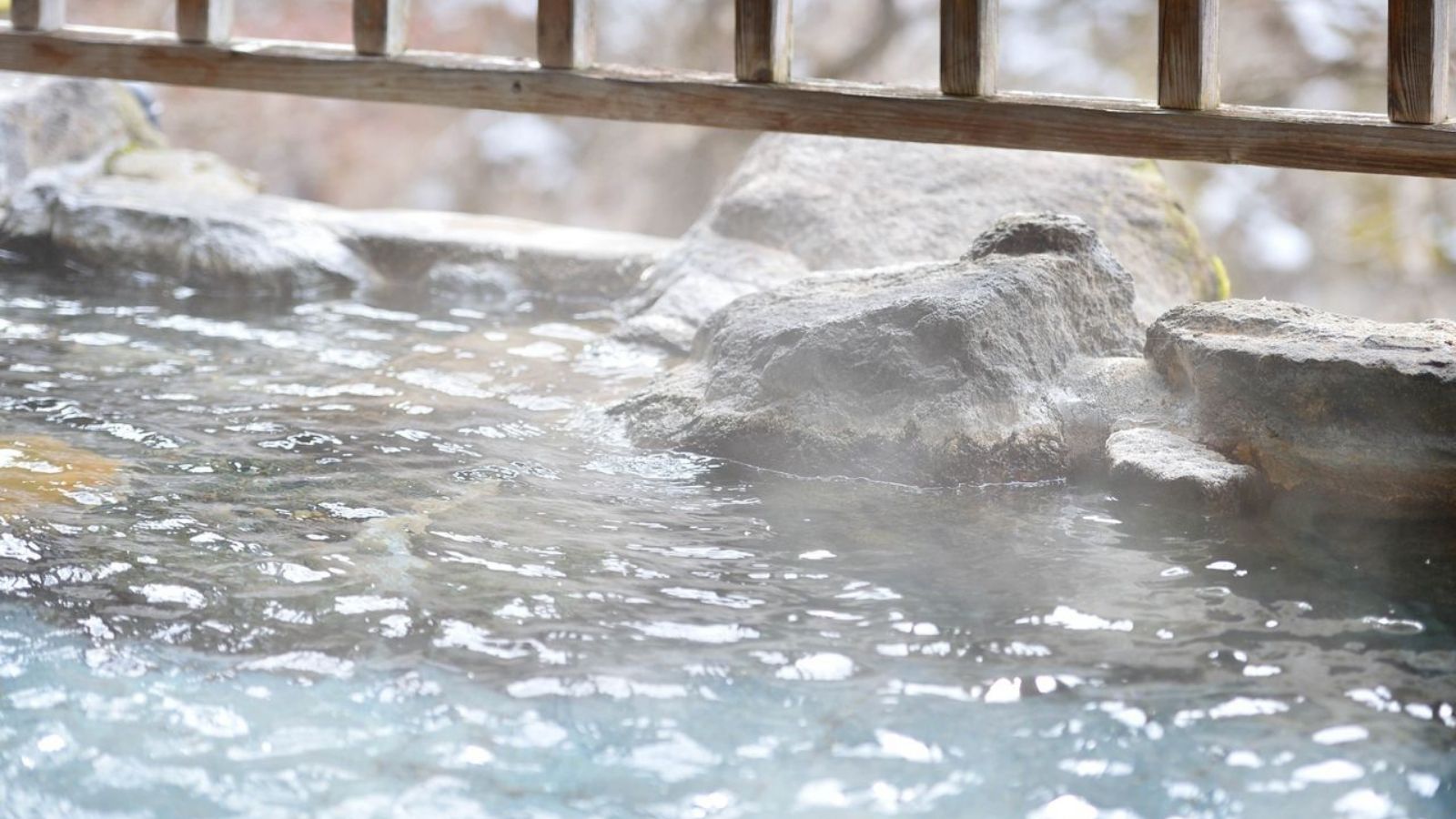 貸切露天　三日月