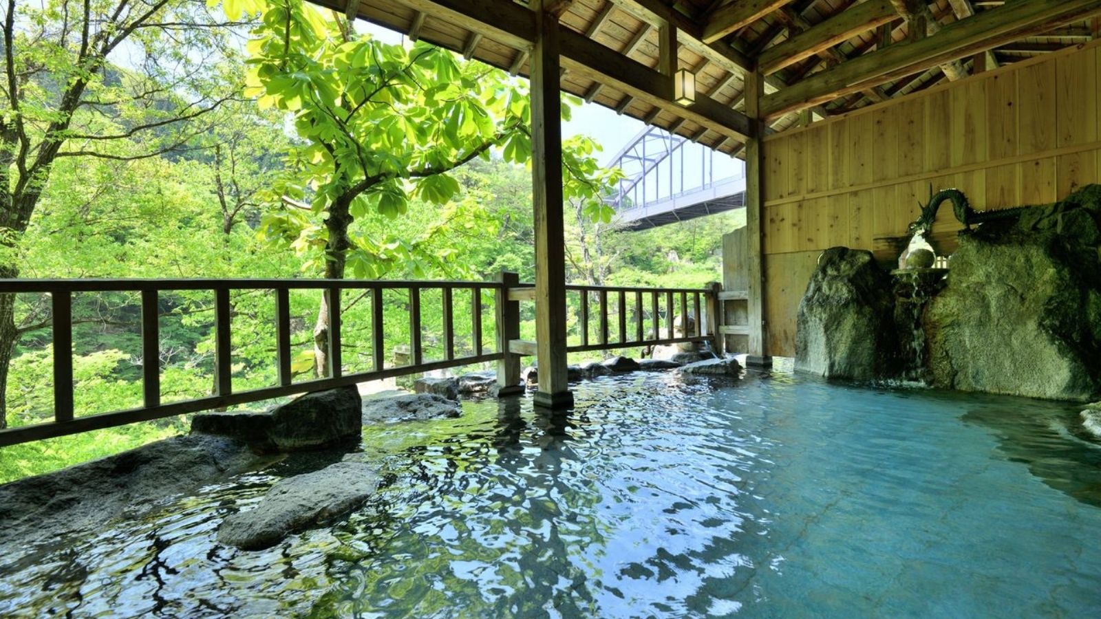 貸切露天　繊月