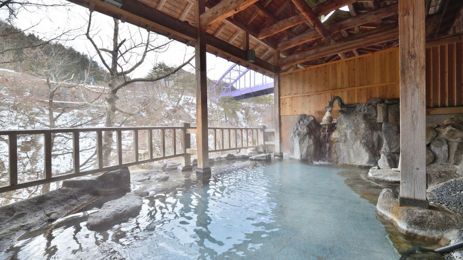 貸切露天　繊月