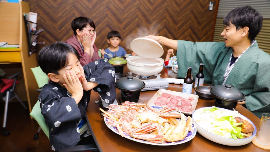 ・大人も子どもも一つの食卓を囲んで団欒を