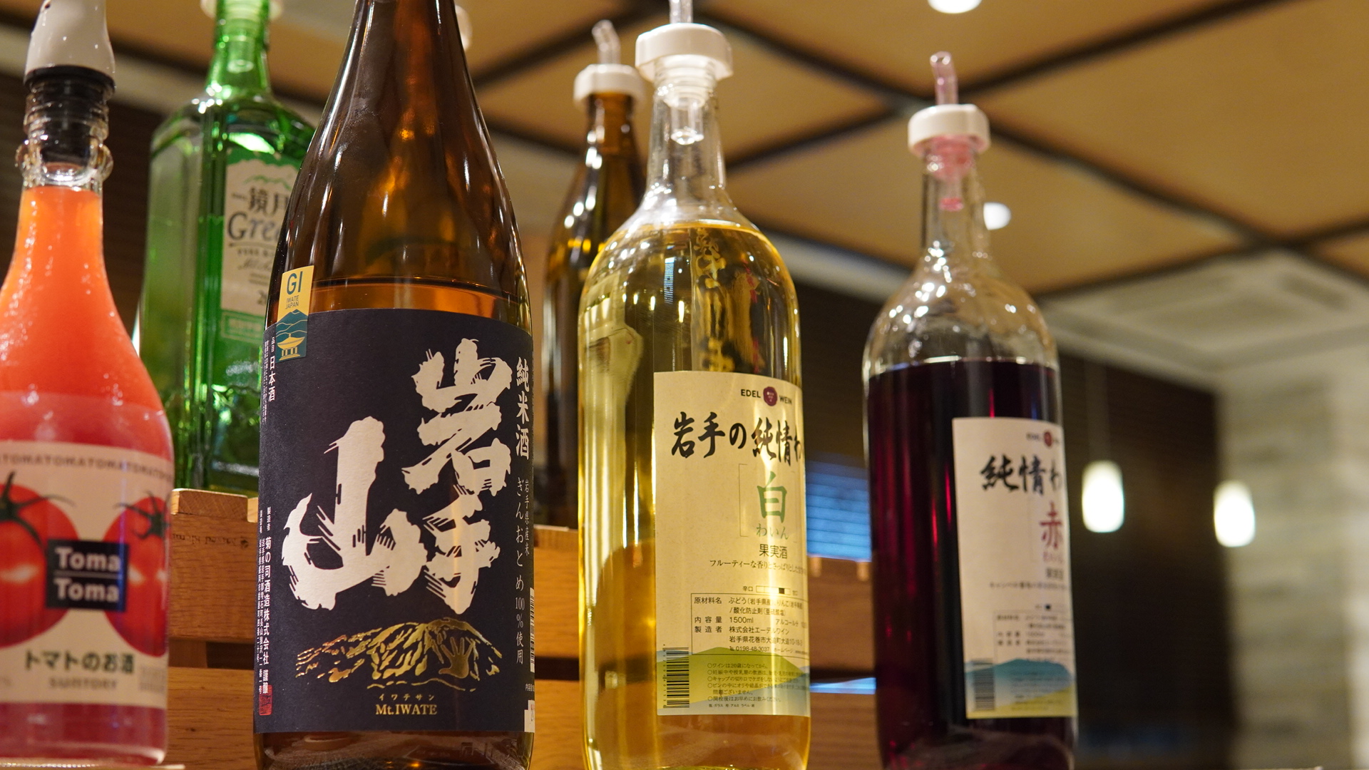 種類豊富な無料のウェルカムバー※お酒の種類は変更となる場合がございます