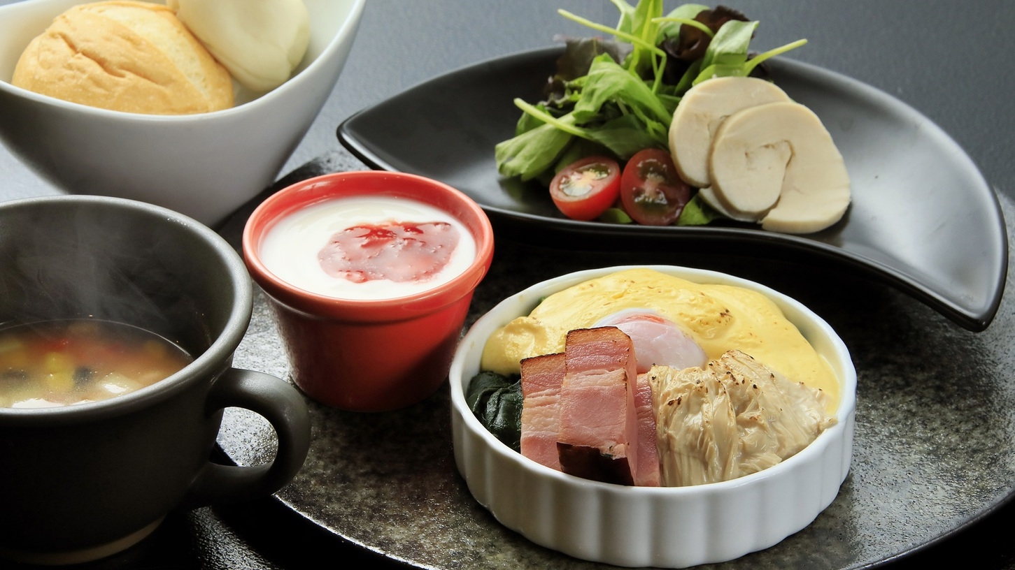 【朝食付き】チェックインは22時まで！中禅寺湖を望むレストランで1日の始まりを＜朝食付き＞