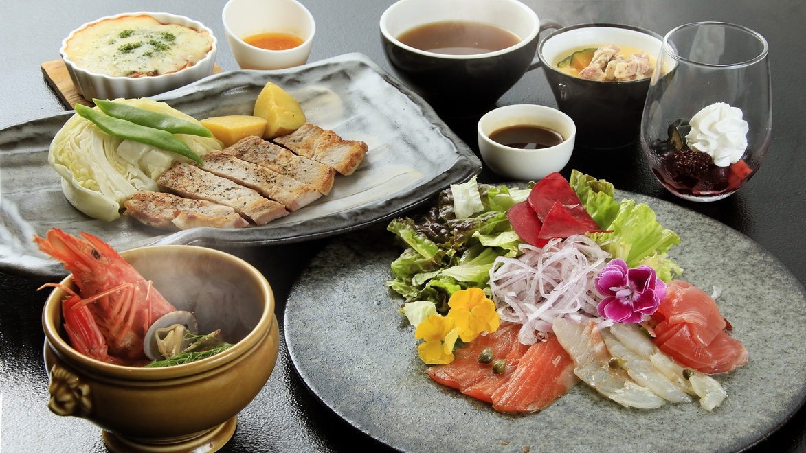 【夏旅セール】最大20％OFF／客室や露天風呂から中禅寺湖眺望が愉しめるホテルステイ＜基本コース★＞