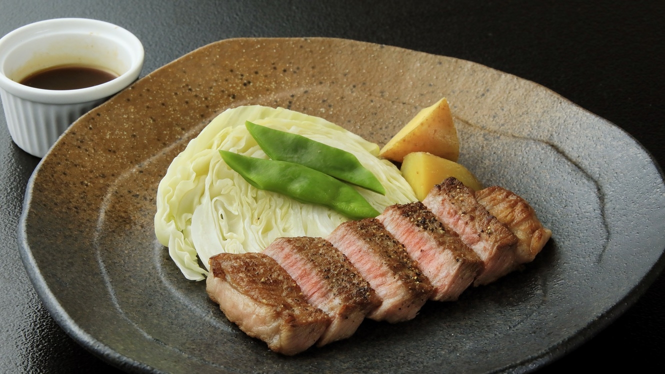【直前割×特選】直前予約で割引！料理長拘りの料理と美肌温泉をお得に＜特選コース■＞