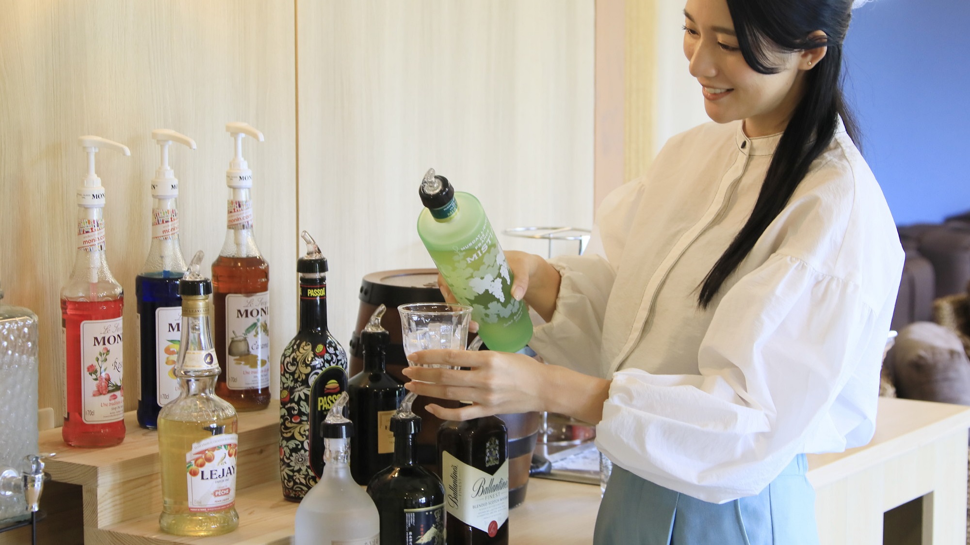 【ラウンジ】各種お飲み物をご用意しております　※一例