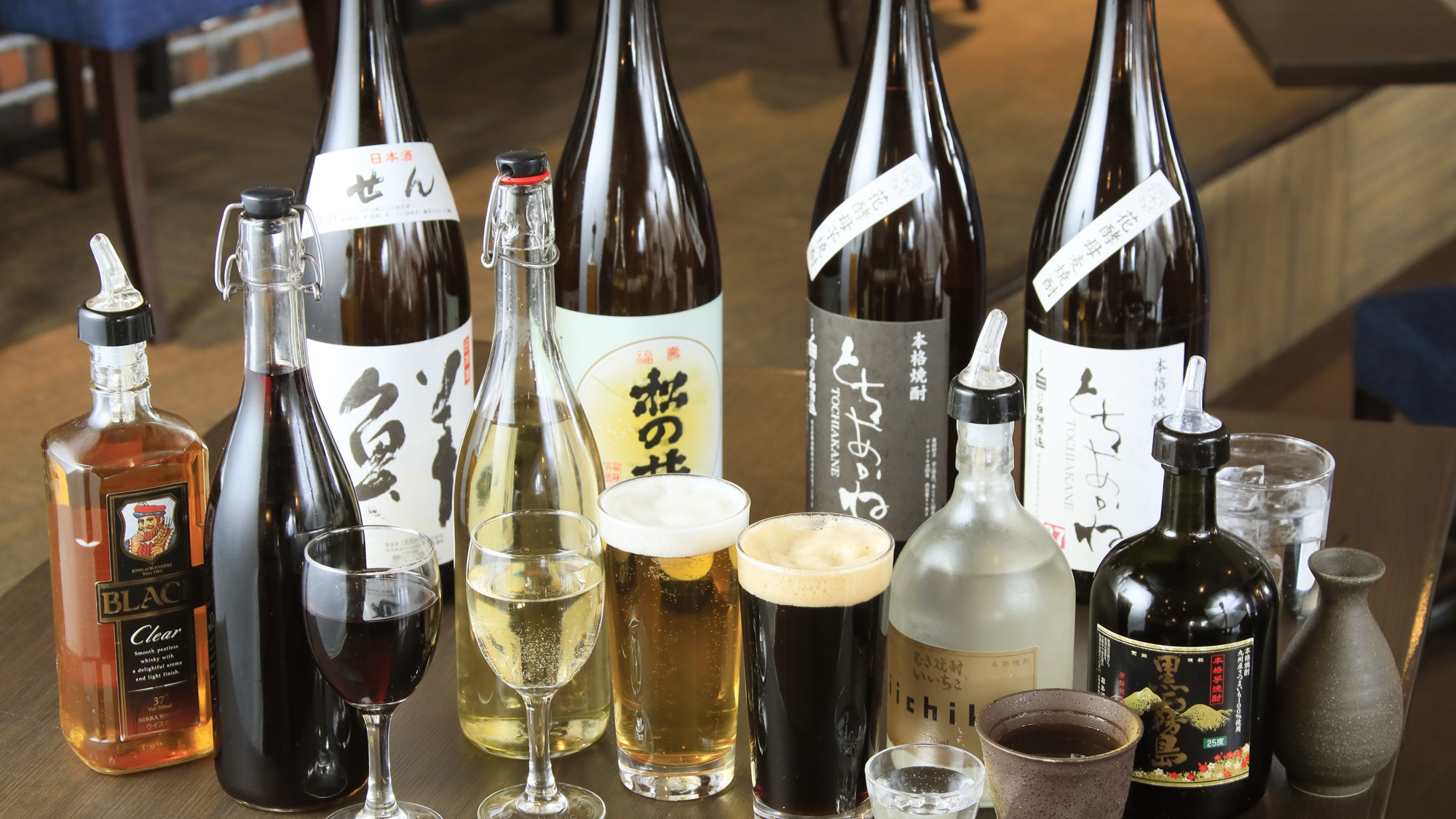 夕食時はビール付き飲み放題！