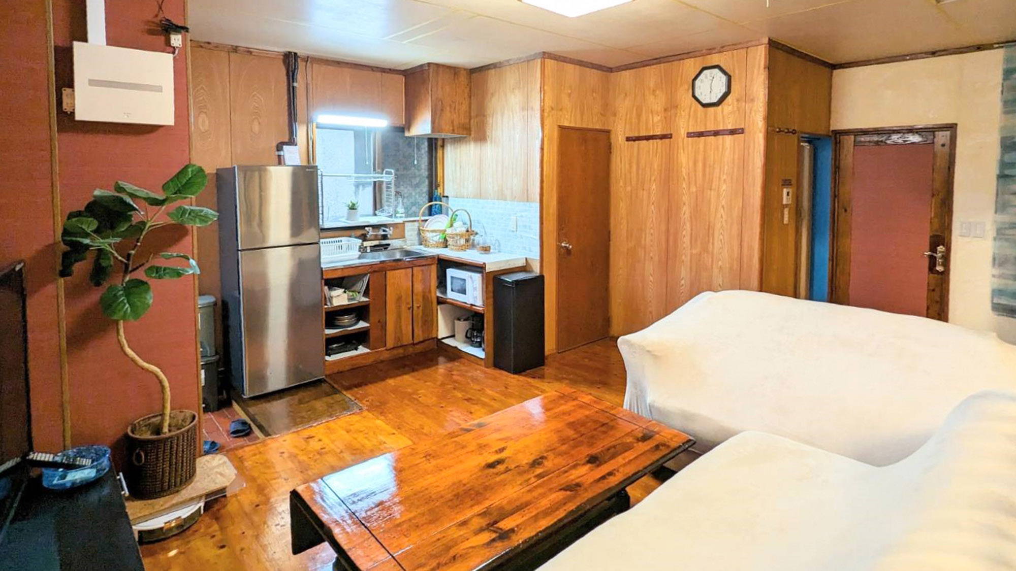 ・【2LDK個室（オキナワン）】アットホームな雰囲気で暮らすようにご滞在いただけます