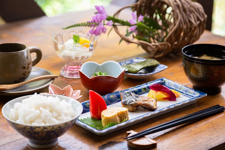 朝食（例）