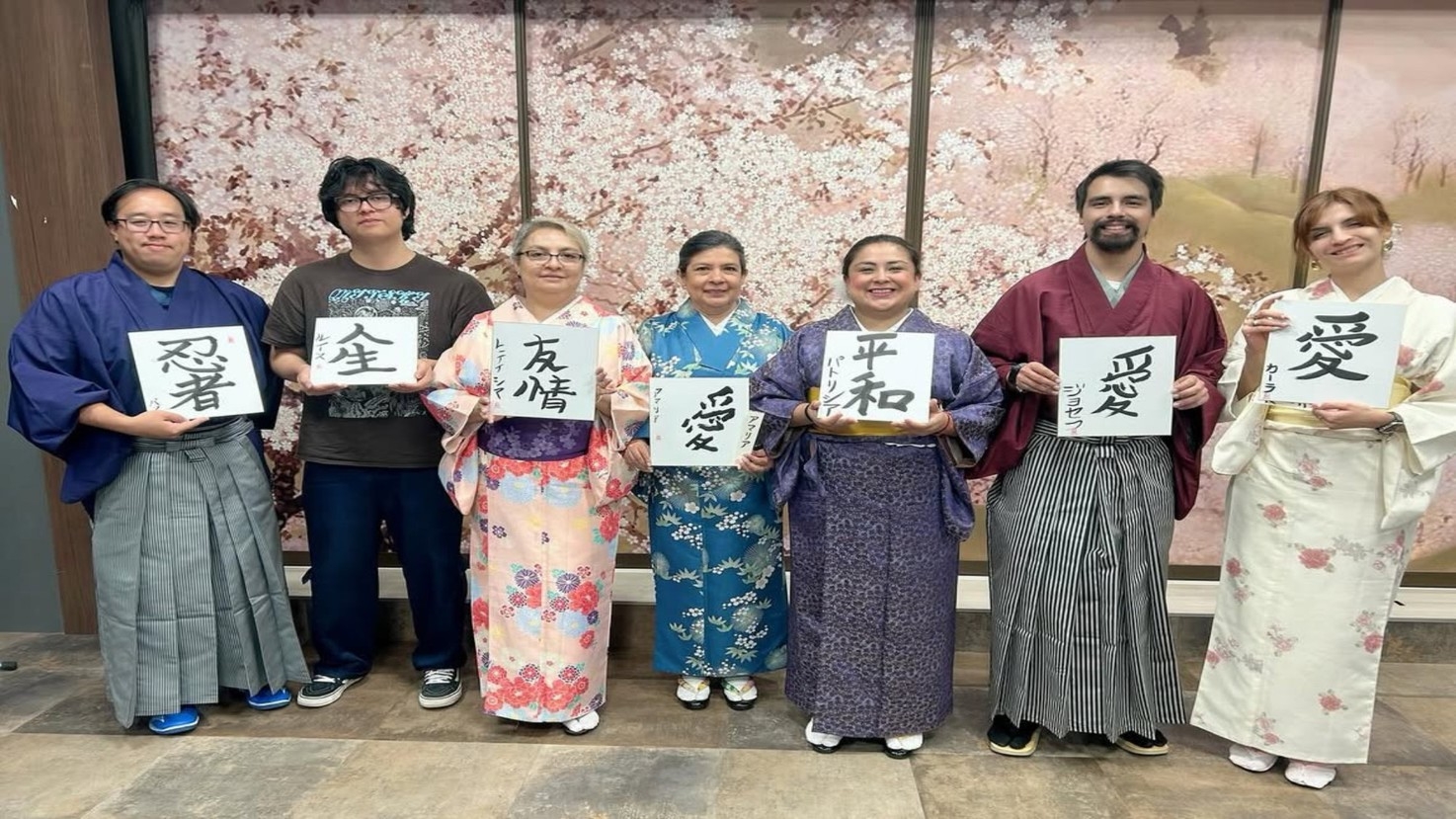 【着物、着てみる？】着物で茶道体験★ホテル日航奈良feat.京ろまん★／食事なし