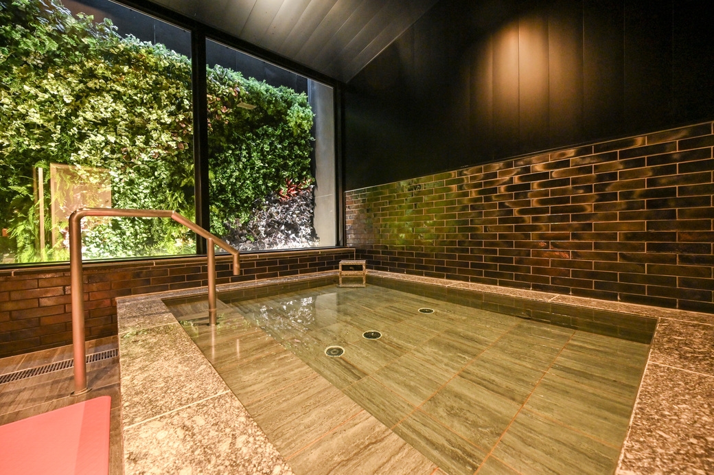 【カップル】２名様におすすめ！シティビュー１３階以上確約プラン☆＜素泊まり＞