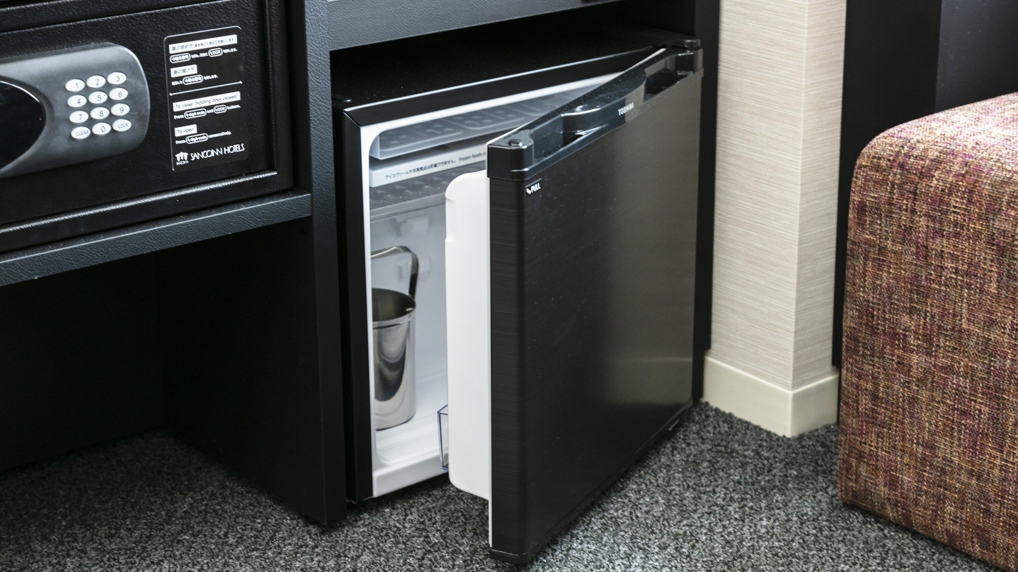 客室の冷蔵庫