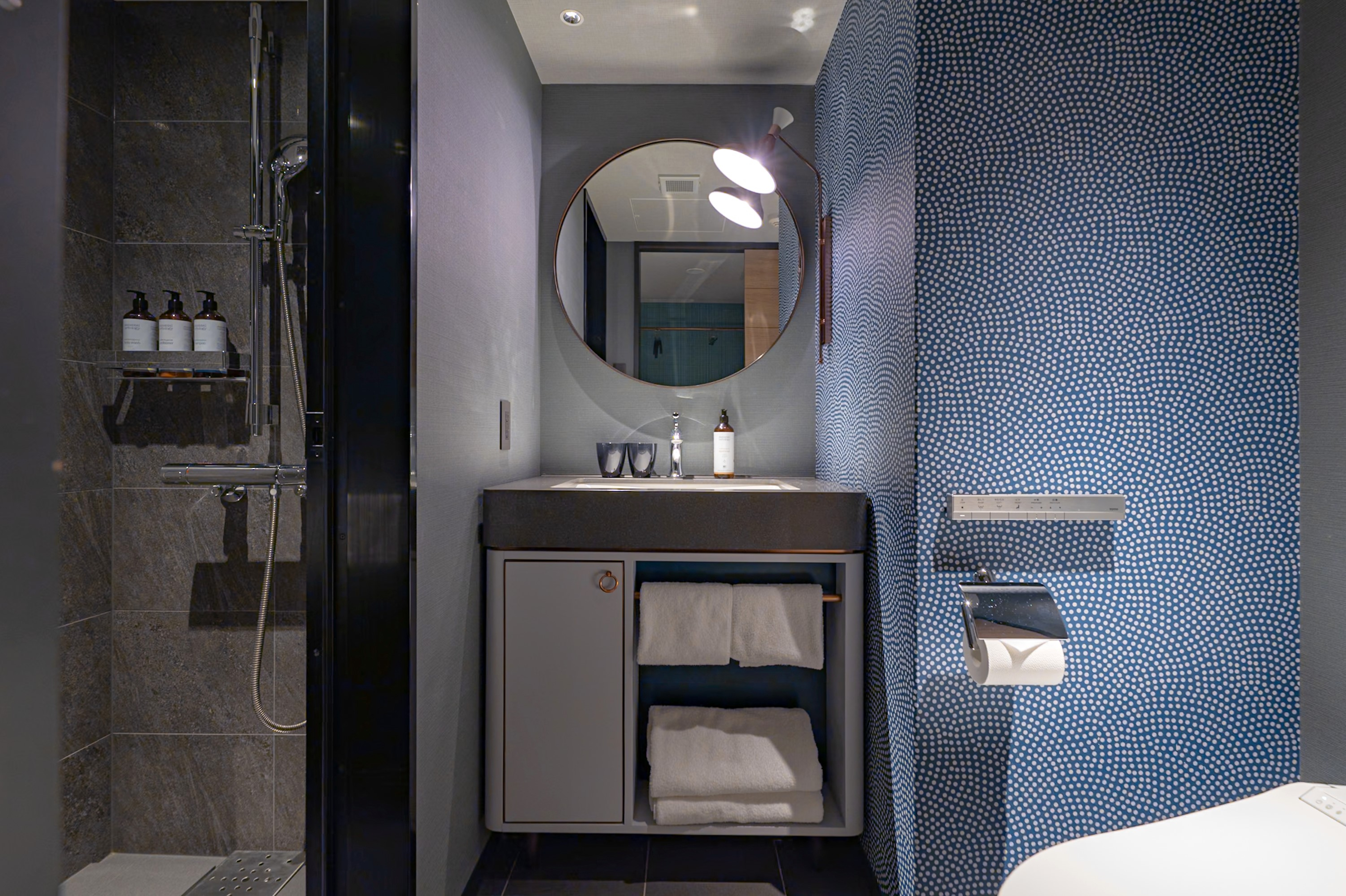 バスルーム（シャワーブース）イメージ