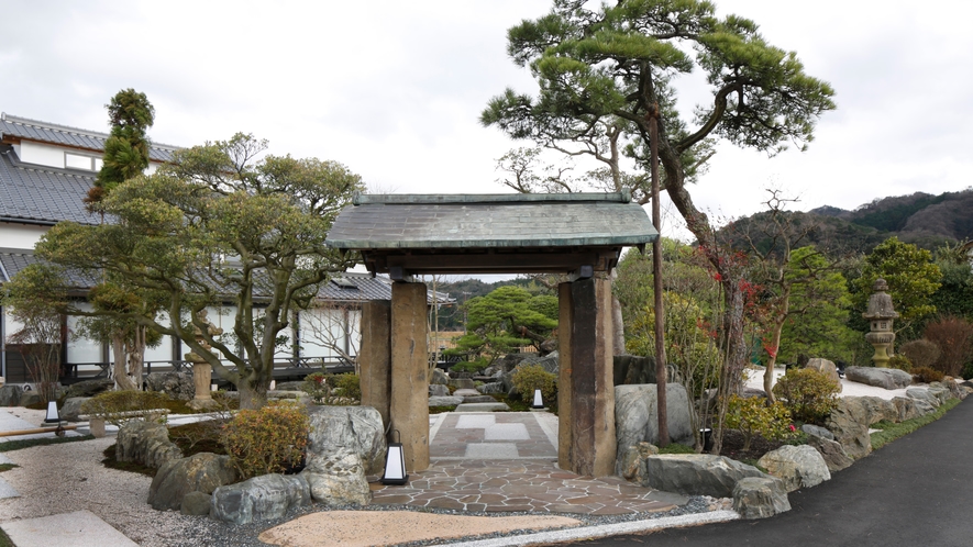 ■別邸-鷺泉-■玄関