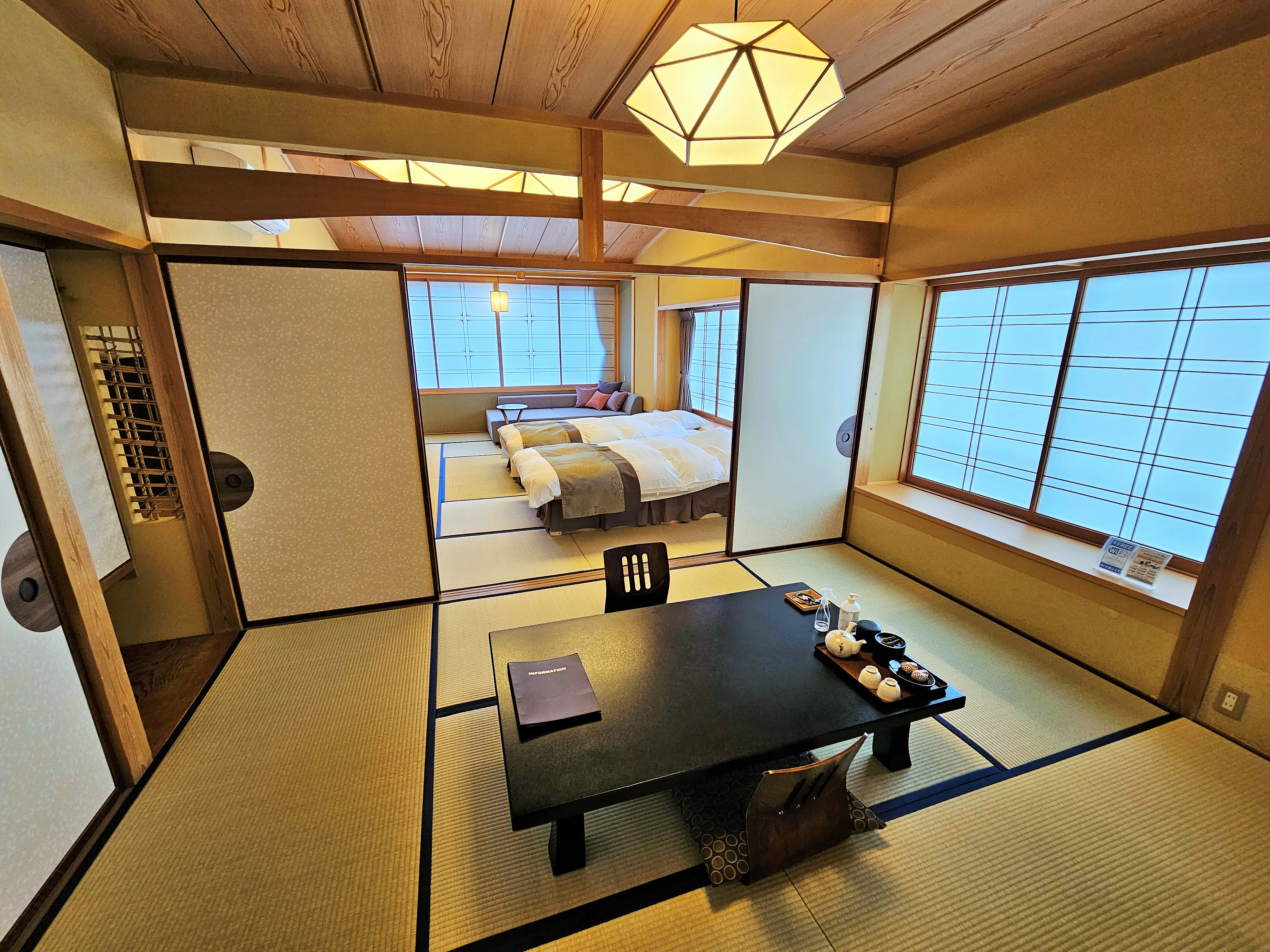 16畳和室「桜」