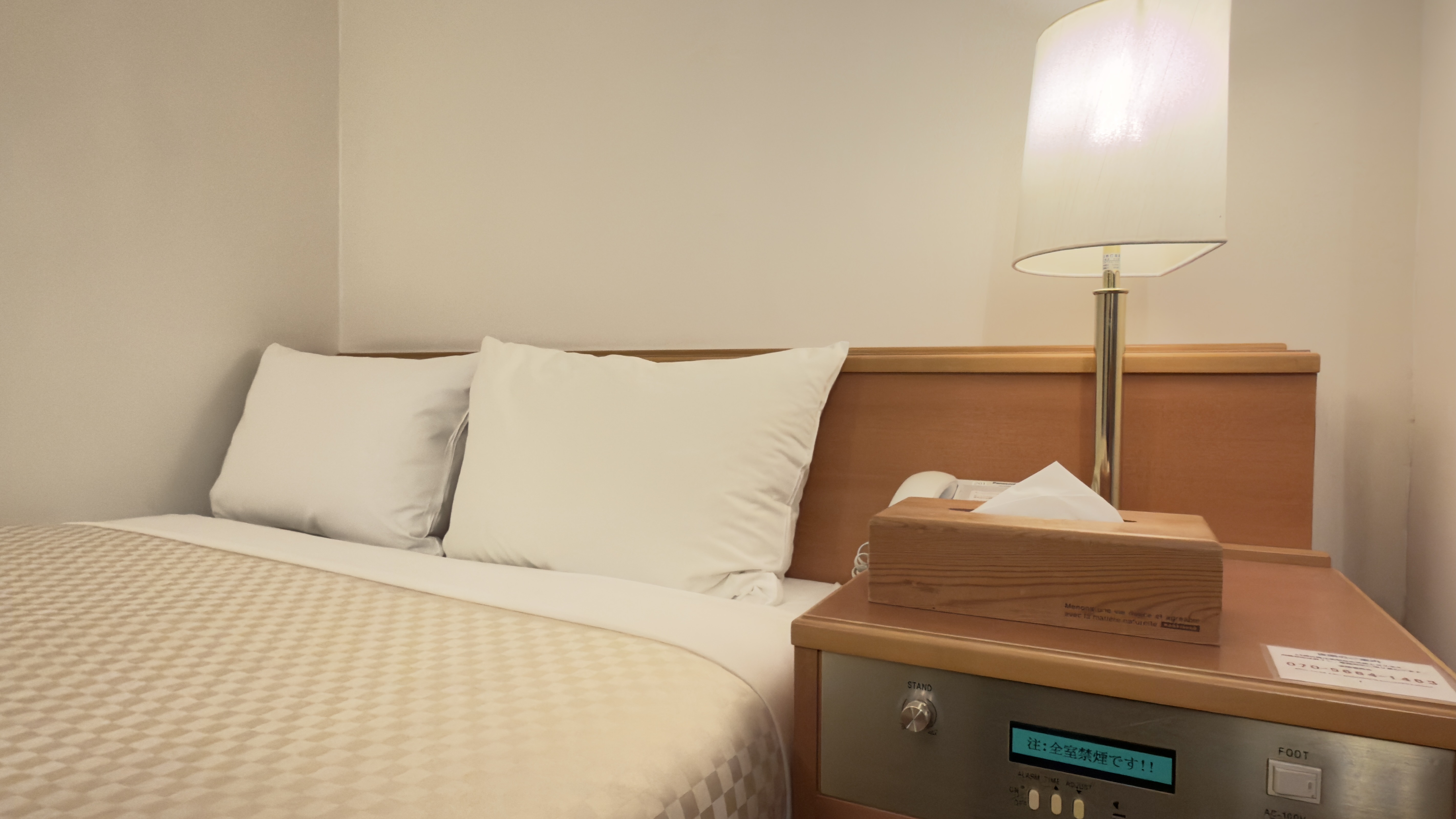 ゆったりセミダブルルーム