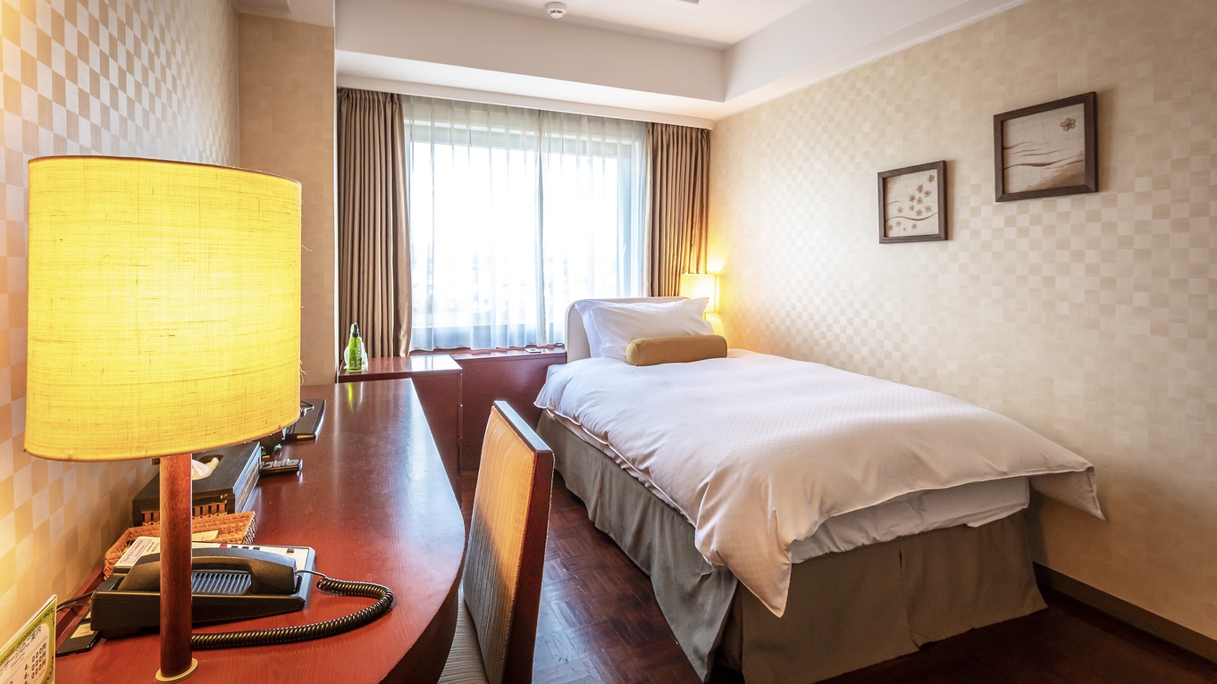 東館エグゼクティブシングル（喫煙）