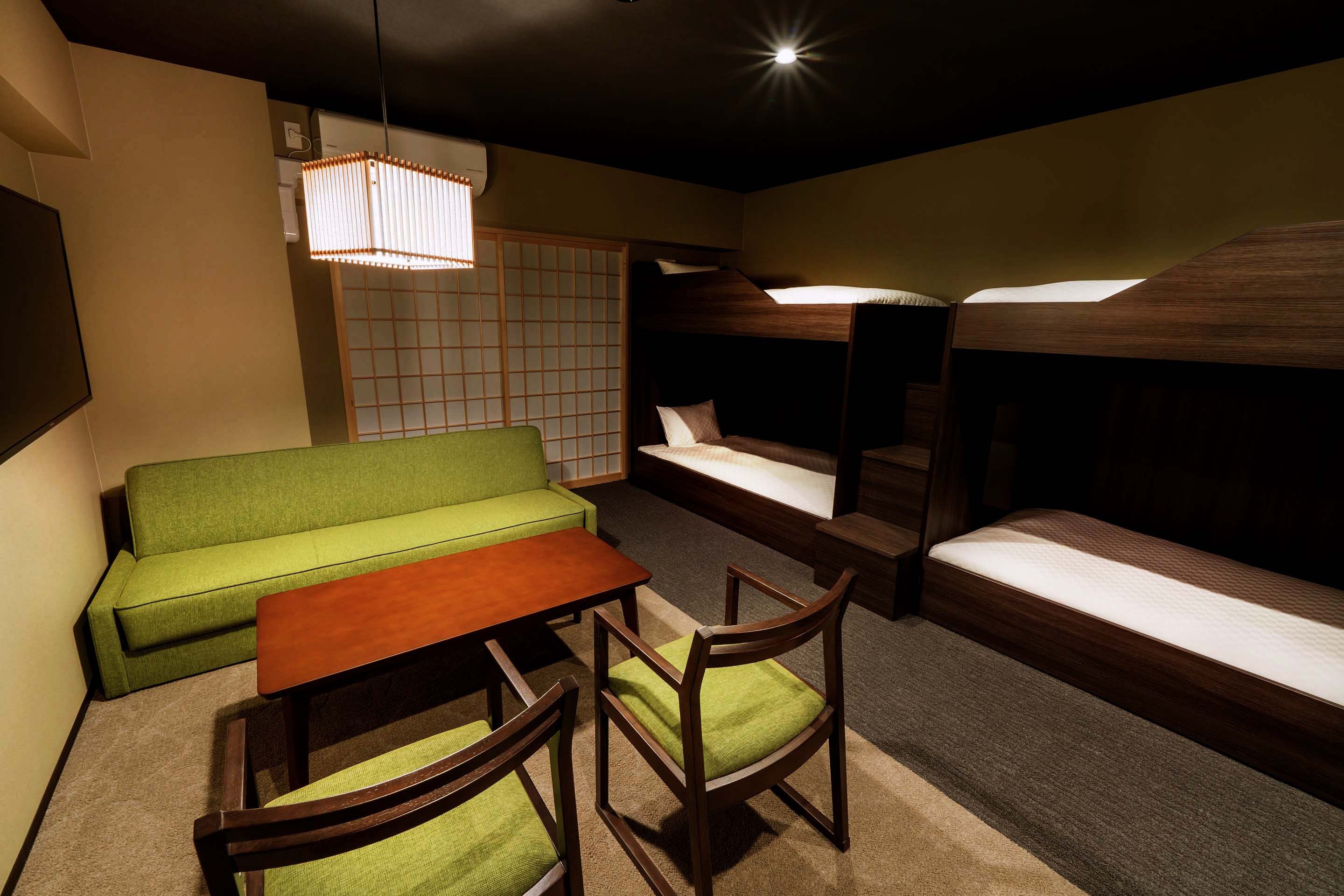 【期間限定の基本プラン】洗濯機＆キッチン完備のゆとりある客室★烏丸エリア（素泊まり）