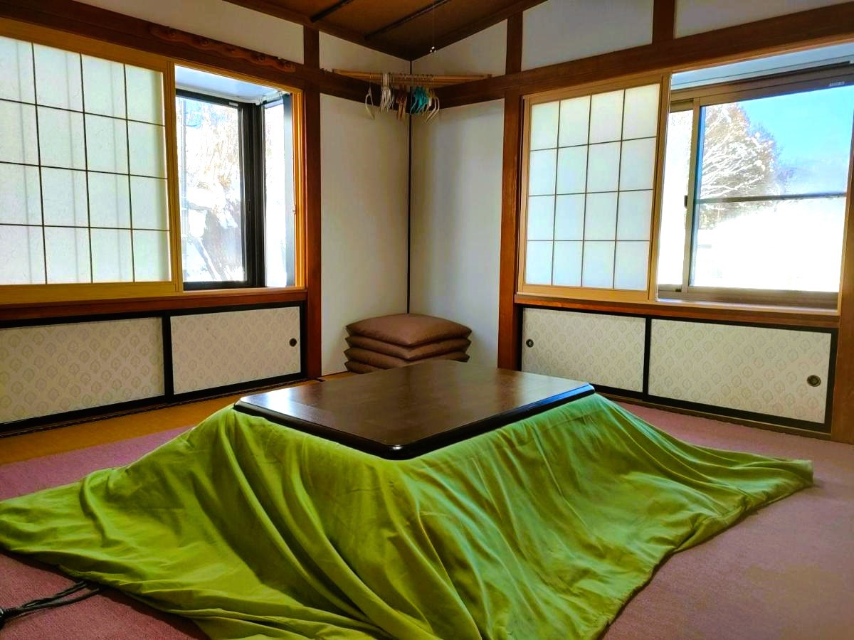 和室８畳（定員４人）冬季こたつ付