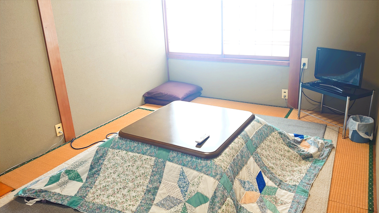 和室６畳（定員２人）冬季こたつ付
