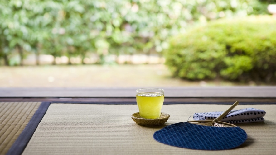 お茶と日本酒の体験が楽しめる「TEA＆SAKE HOTEL」